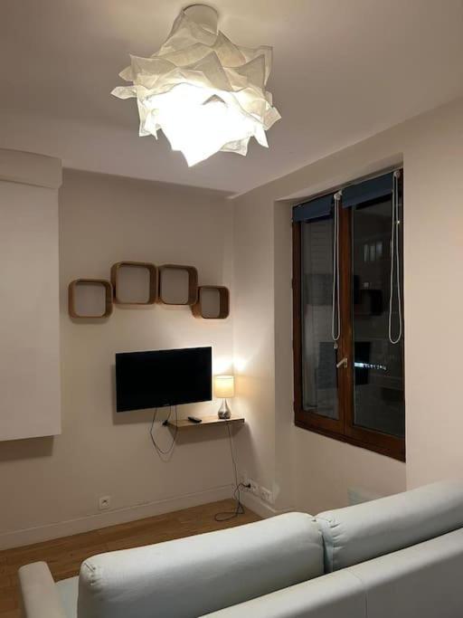 Studio/F1 Aux Buttes Chaumont Paris Extérieur photo