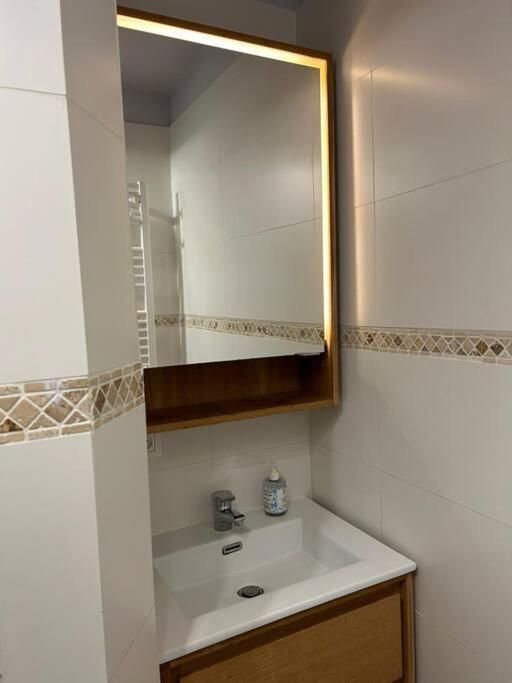 Studio/F1 Aux Buttes Chaumont Paris Extérieur photo
