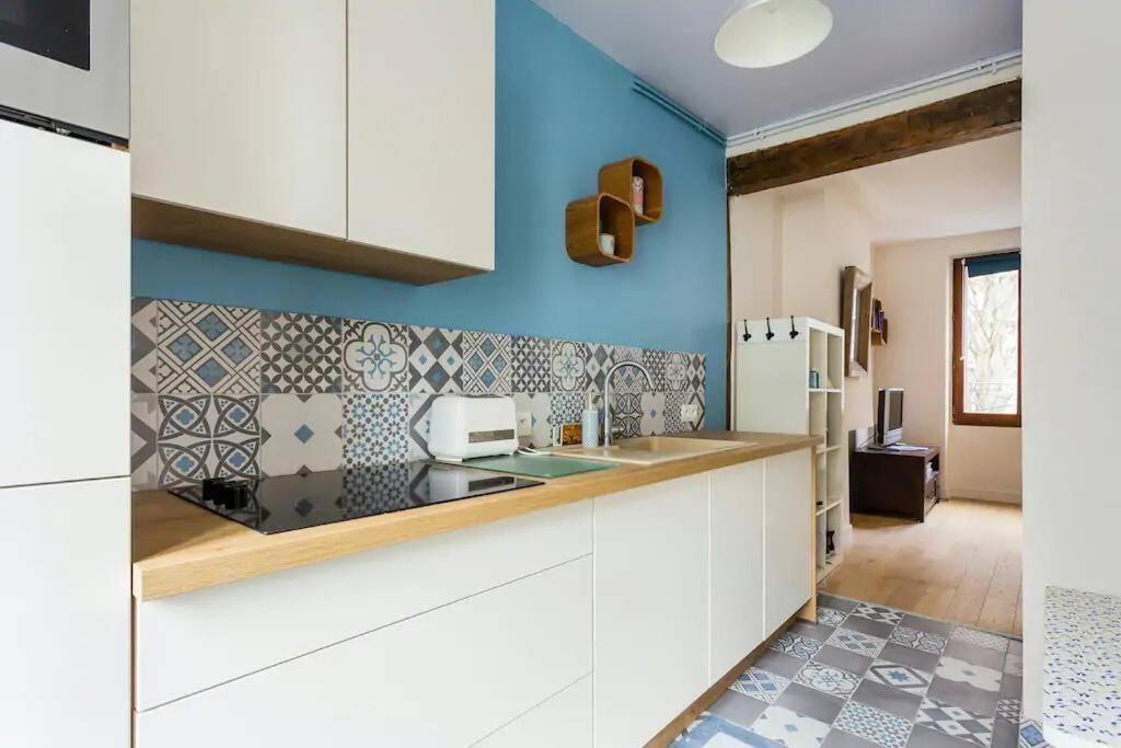 Studio/F1 Aux Buttes Chaumont Paris Extérieur photo